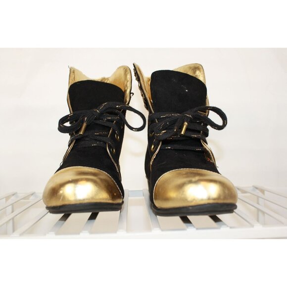 Joan Boyce Women's size 6.5 Metallic Black Ankle Boots with Metal Embellishments - Picture 10 of 10